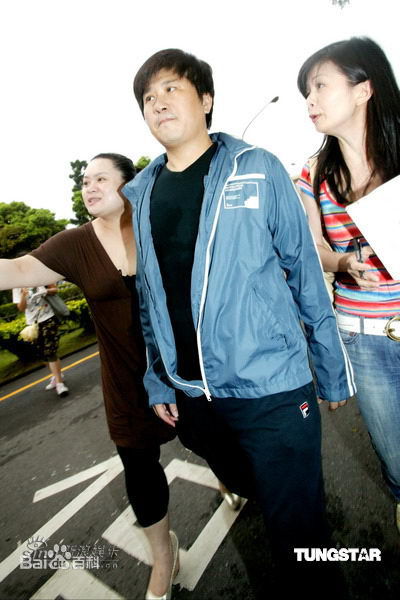 胡瓜生活照性感图片图集