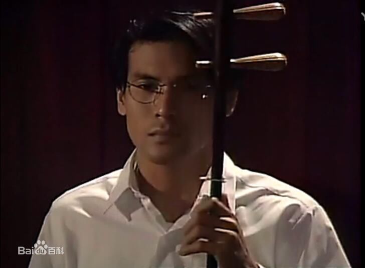 巫奇(Allan Moo)饰演的杨学轩2前后照片