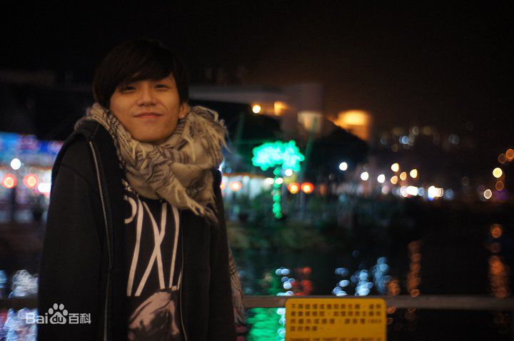 精选卢镇业(Siuyea Lo)精彩图册