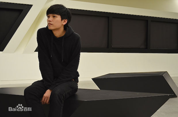 精选卢镇业(Siuyea Lo)精彩图册