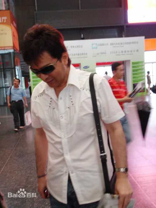 秦风(Pao-Lin)个人宣传照生活照