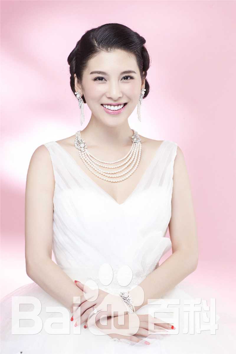 银雪(Crystal)精选《新娘》杂志大片图册