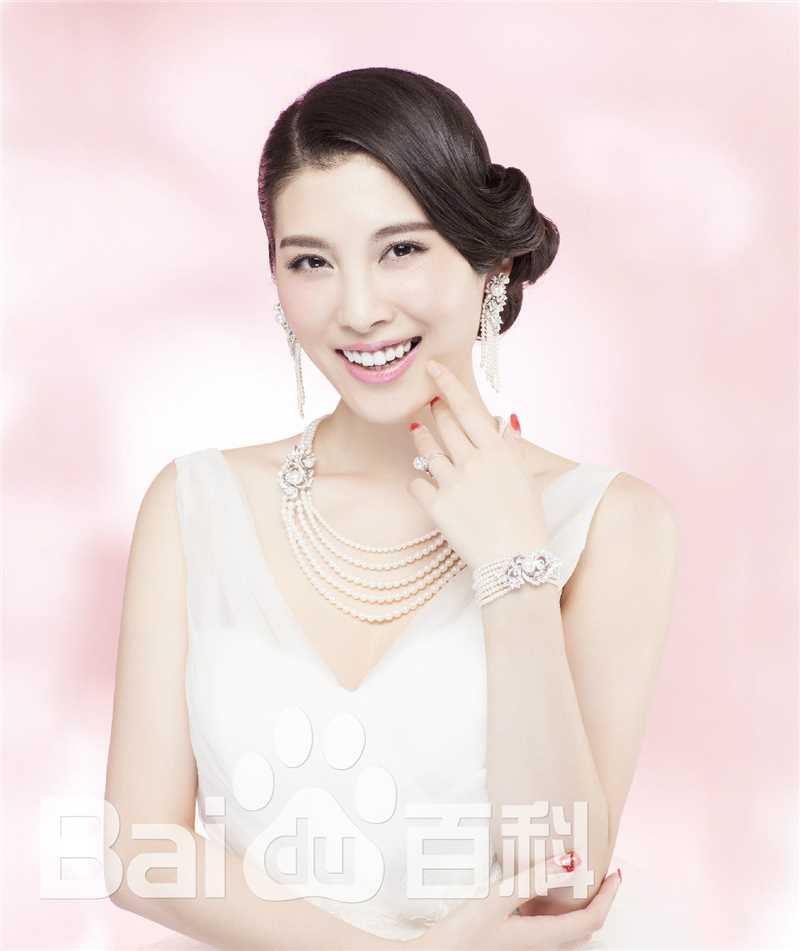 银雪(Crystal)精选《新娘》杂志大片图册