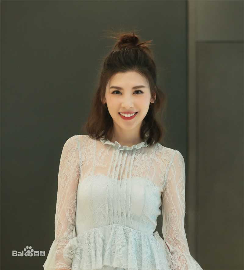 银雪(Crystal)最新三壁纸