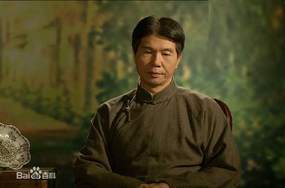 最新严燕生性感图片