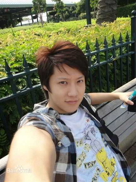 何超(Jacky)生活照性感图片壁纸