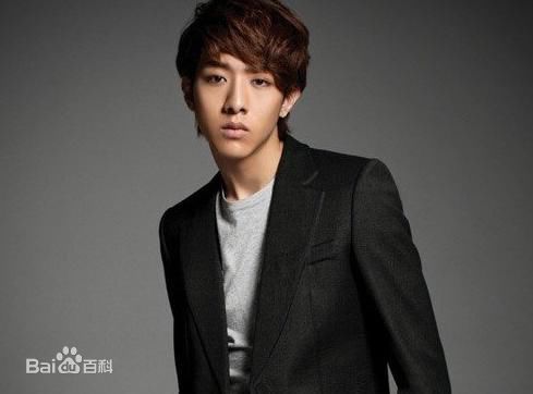 精选李正信(（Lee Jung Shin）)