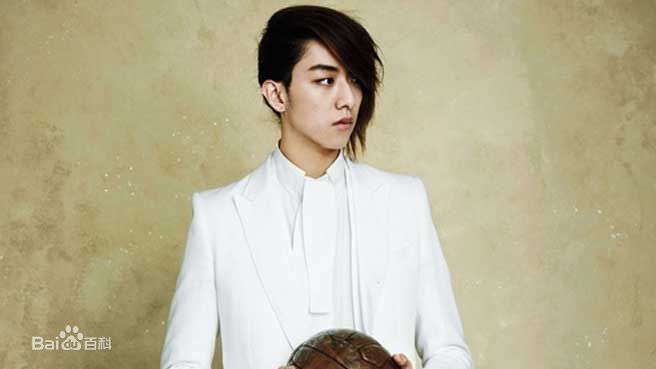 精选李正信(（Lee Jung Shin）)