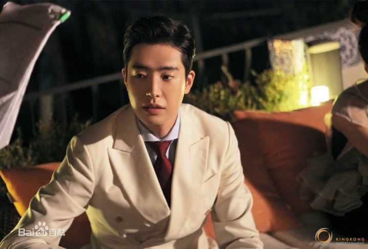 朴敏雨（官方译名）(，Park Min Woo)网络剧素颜照壁纸