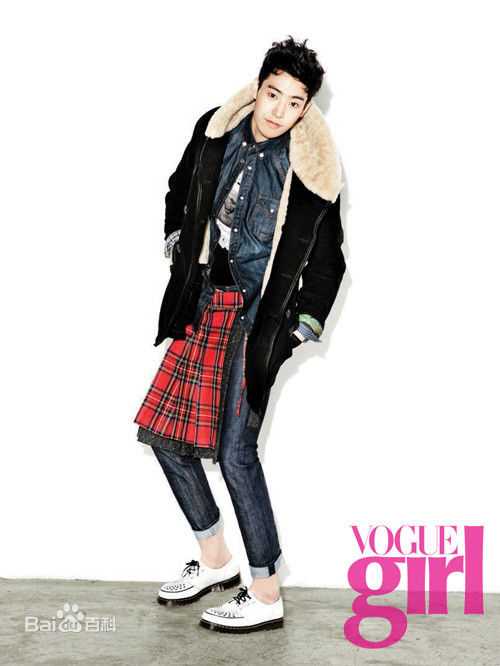 朴敏雨（官方译名）(，Park Min Woo)最优质杂志相册