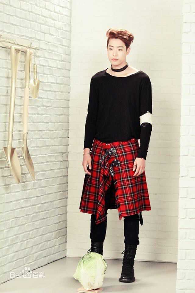 朴敏雨（官方译名）(，Park Min Woo)活动前后照片