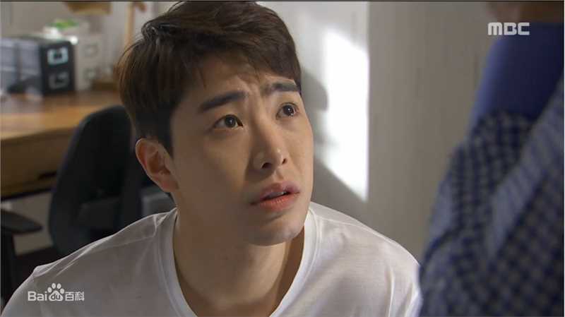 朴敏雨（官方译名）(，Park Min Woo)家和万事成壁纸壁纸