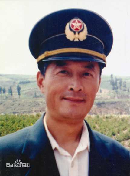 最新董祁明性感图片