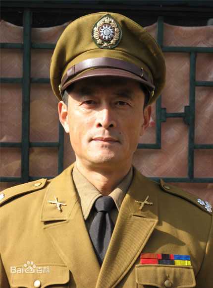 最新董祁明性感图片