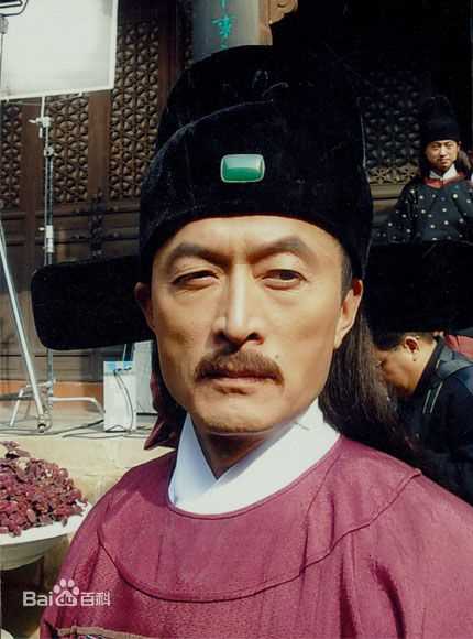 最新董祁明性感图片