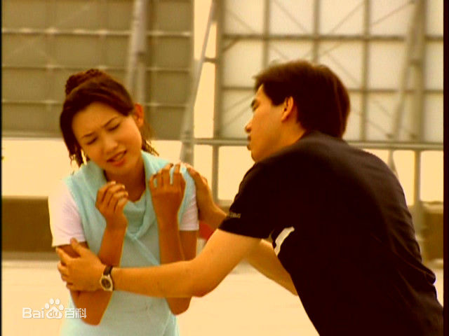 丁力祺(Leo)与小萍萍吴泓君拍摄MV素颜照相册