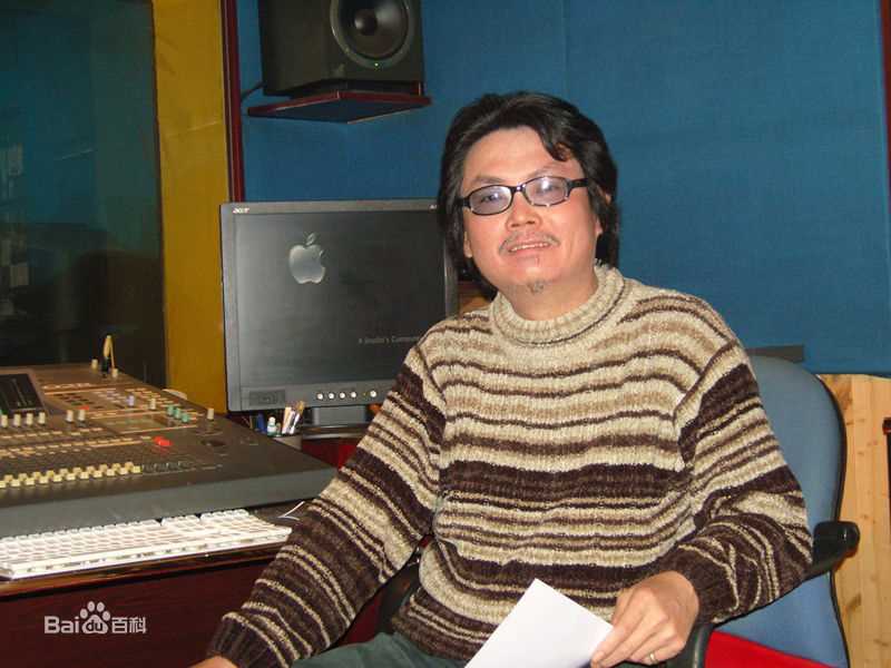 石班瑜的工作照片以及配音电影素颜照相册