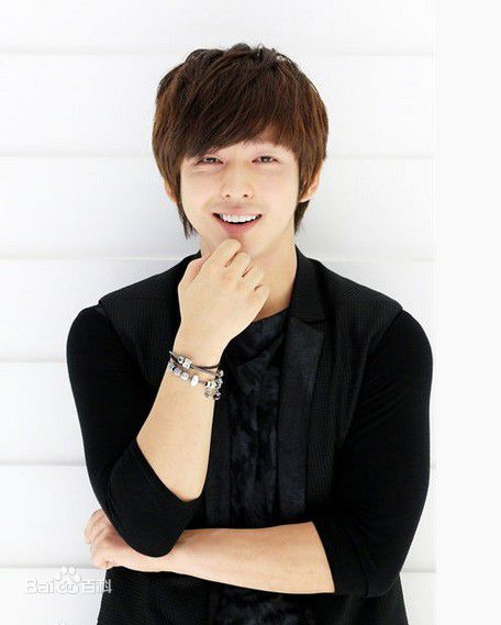 最新金起范(Kim KiBum)性感图片