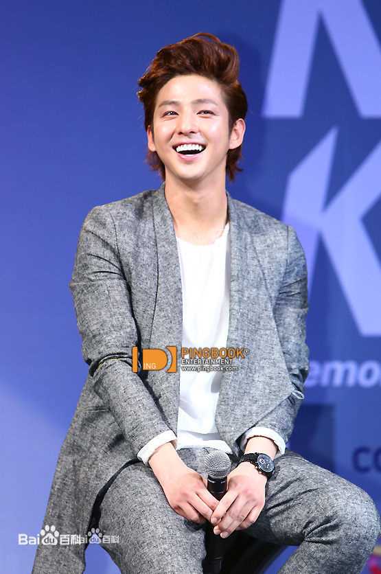 金起范(Kim KiBum)Memory of Love Fan Meeting前后照片