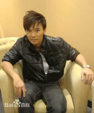 最优质洪赐健生活照