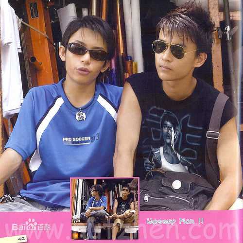 洪赐健成长经历图册