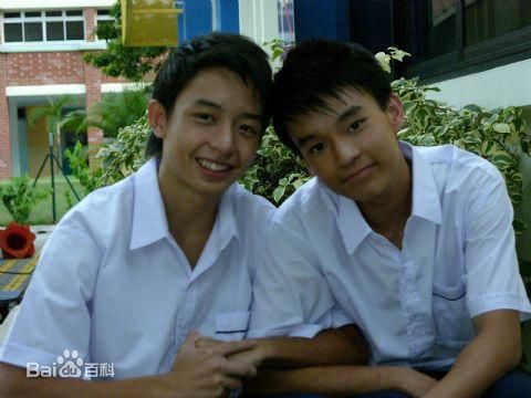 洪赐健影视作品前后照片