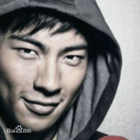 最新鹤天赐性感图片