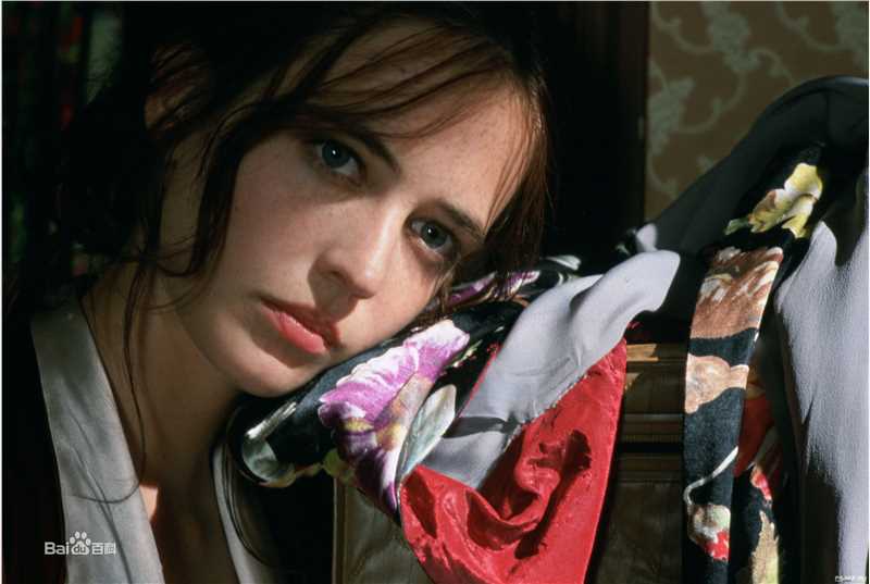 精选伊娃·格林(Eva Green)在《戏梦巴黎》中的图册