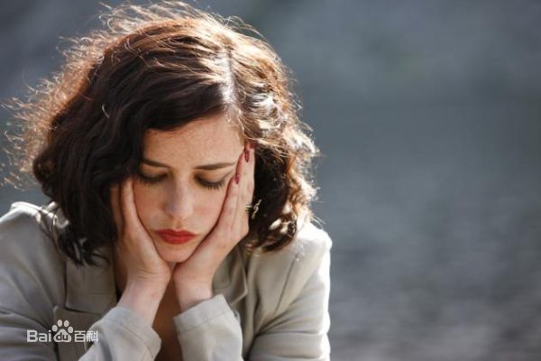 最优质伊娃·格林(Eva Green)在《裂缝》中的相册