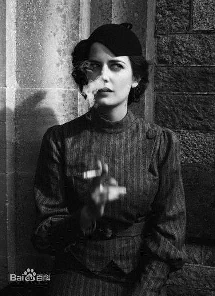 最优质伊娃·格林(Eva Green)在《裂缝》中的相册