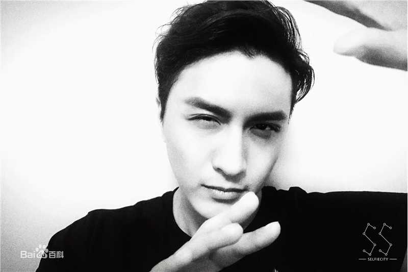 刘硕(Liu Shuo)暗黑前后照片