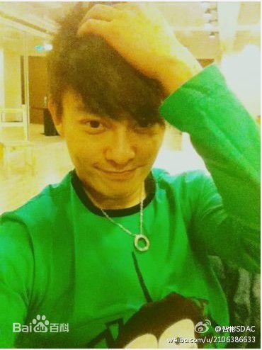 贺彬(He Bin)新浪微博照片性感图片图集