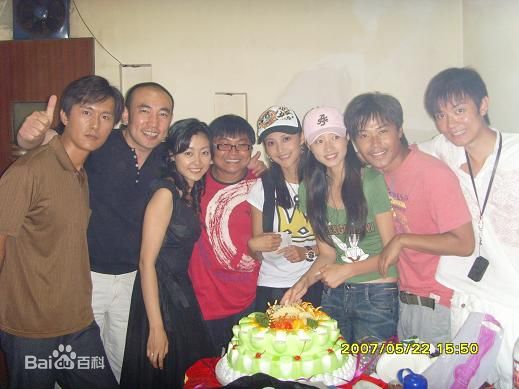 盖然《爱是一颗幸福的子弹》最优质剧照