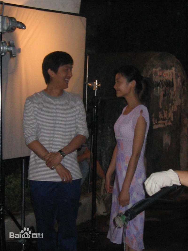 盖然《爱是一颗幸福的子弹》最优质剧照