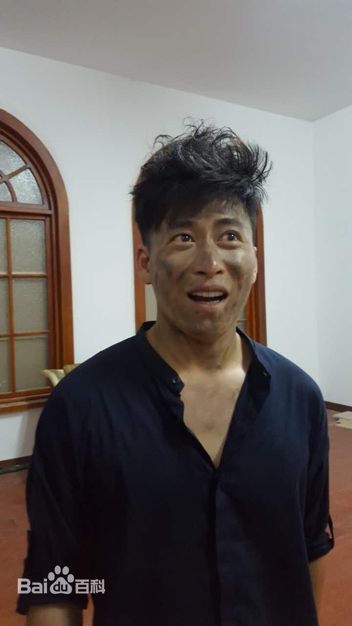 最优质吉星(Jason)在《我要你的身体》花絮中的相册