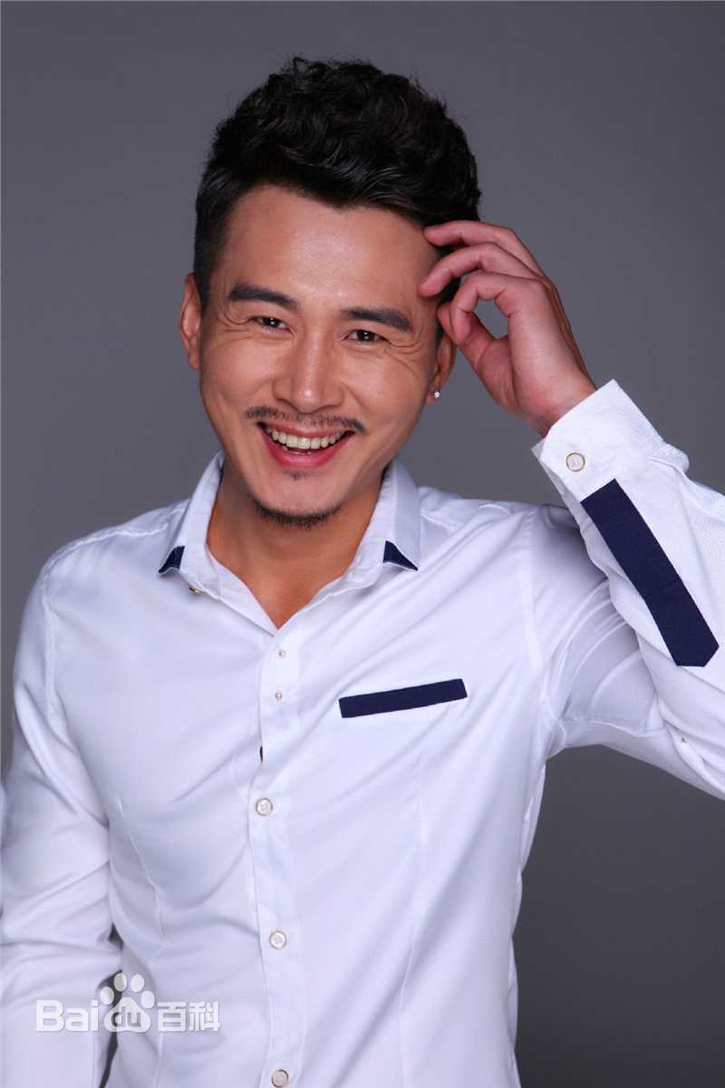 耿一正白色生活照相册