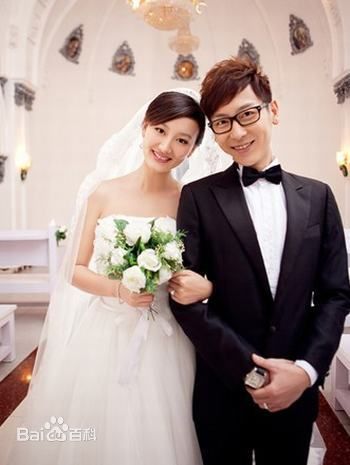 李好(DAVIDLEE)与郭晓敏生活照