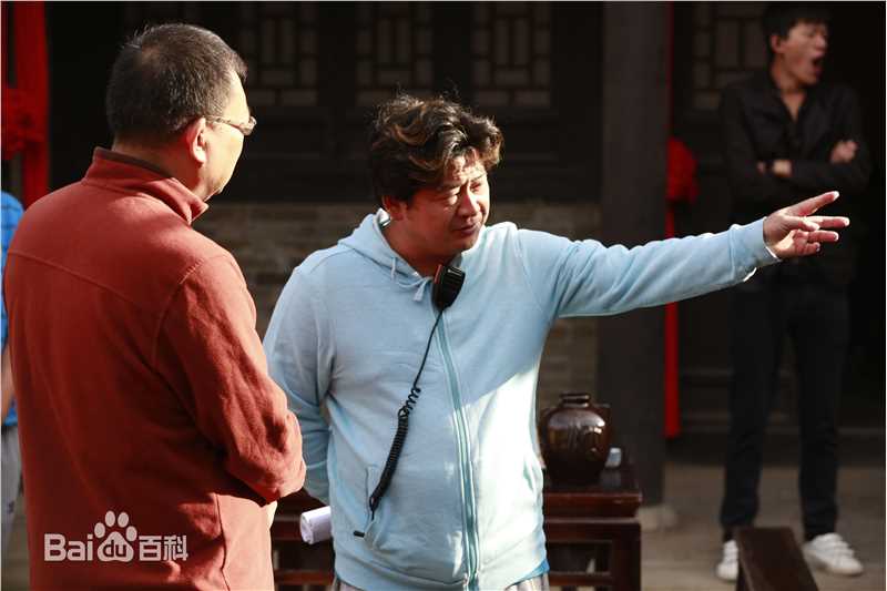 孙爱国导演片场前后照片