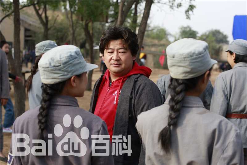 孙爱国导演片场前后照片