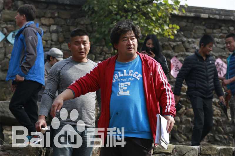 孙爱国导演片场前后照片