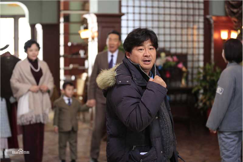 孙爱国导演片场前后照片