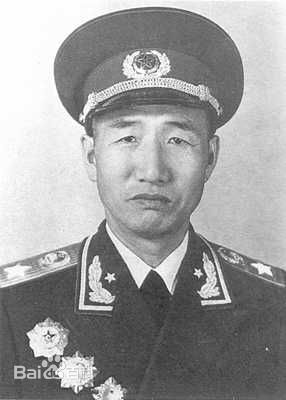 最新路希性感图片