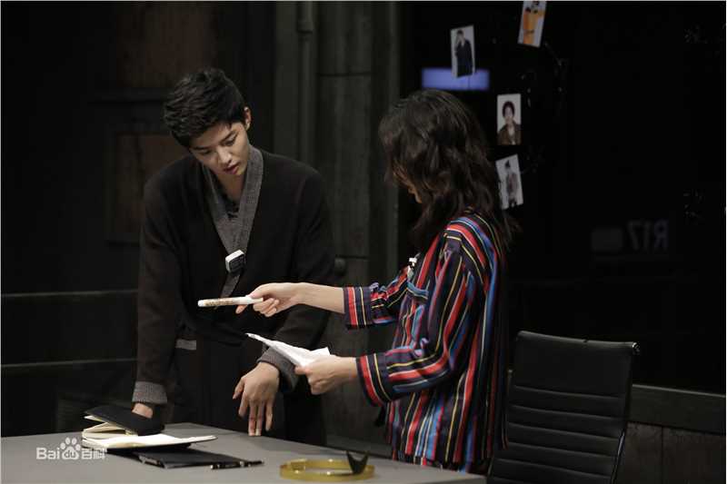 周峻纬参加综艺素颜照相册