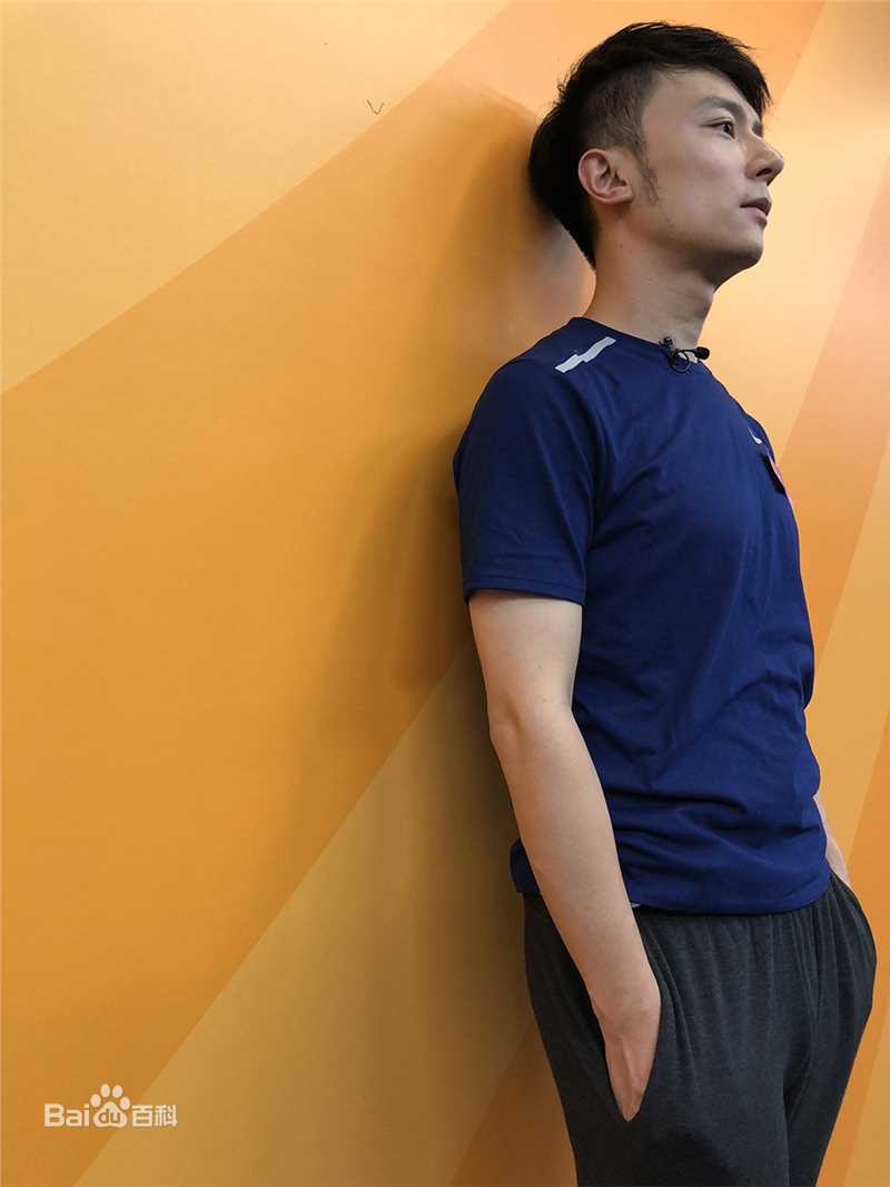 王峥(Leon Wang) 生活照性感图片图集