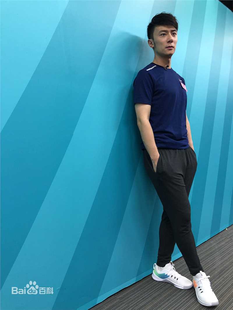 王峥(Leon Wang) 生活照性感图片图集