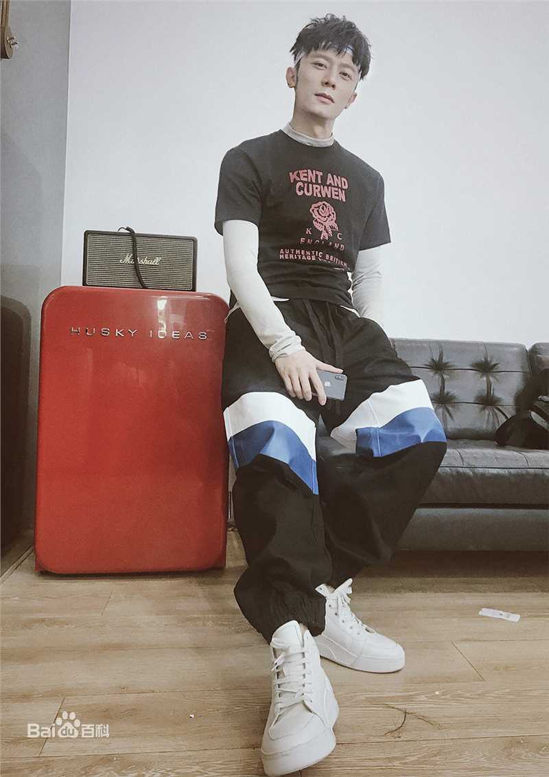 王峥(Leon Wang) 生活照性感图片图集