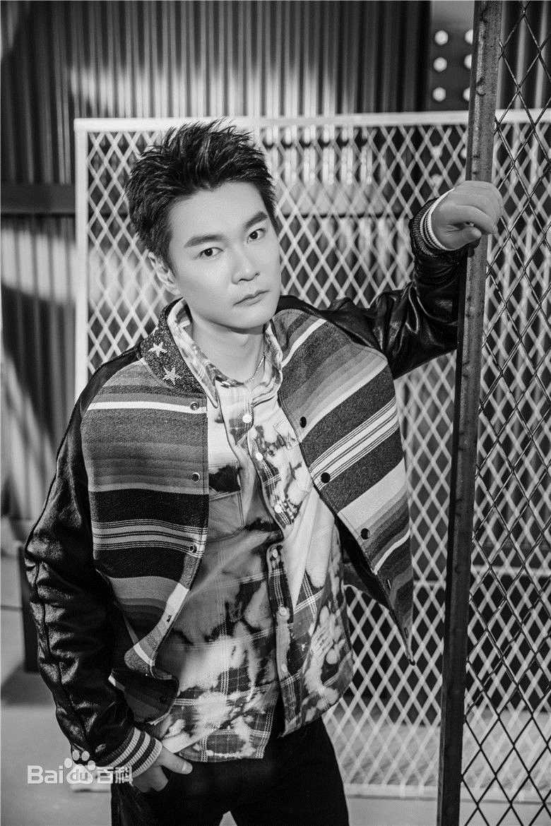 最优质邓捷(Danger)生活照