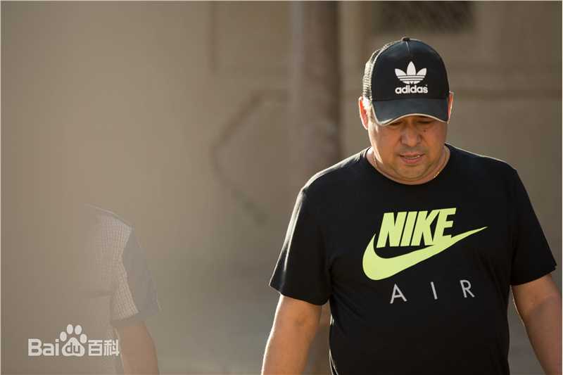 高清朗辰性感图片