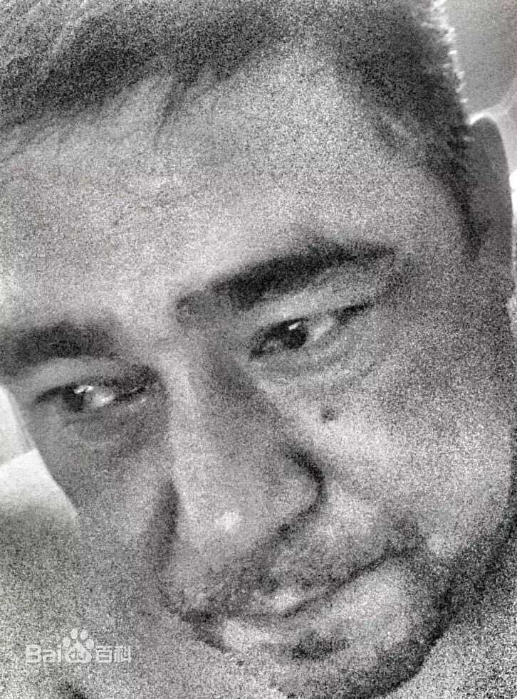 高清朗辰性感图片