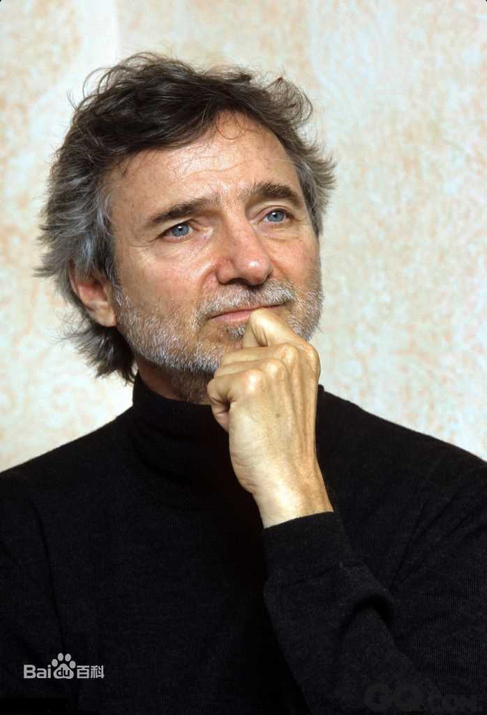 最新柯蒂斯·汉森(Curtis Hanson)壁纸